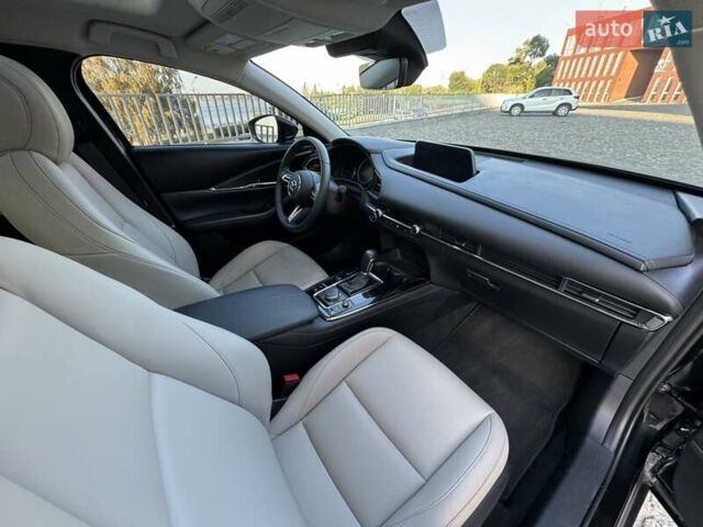 Мазда CX-30 2021 в Днепре (Днепропетровске) на Automoto.ua Черный Мазда CX-30, объемом двигателя 2.49 л и пробегом 97 тыс. км за 17900 $, фото 13 на Automoto.ua