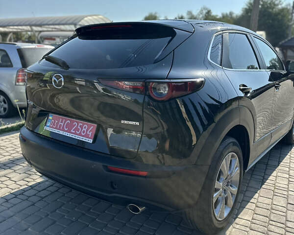 Черный Мазда CX-30, объемом двигателя 0 л и пробегом 80 тыс. км за 19999 $, фото 4 на Automoto.ua