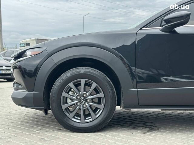 Чорний Мазда CX-30, об'ємом двигуна 2.5 л та пробігом 30 тис. км за 21290 $, фото 3 на Automoto.ua