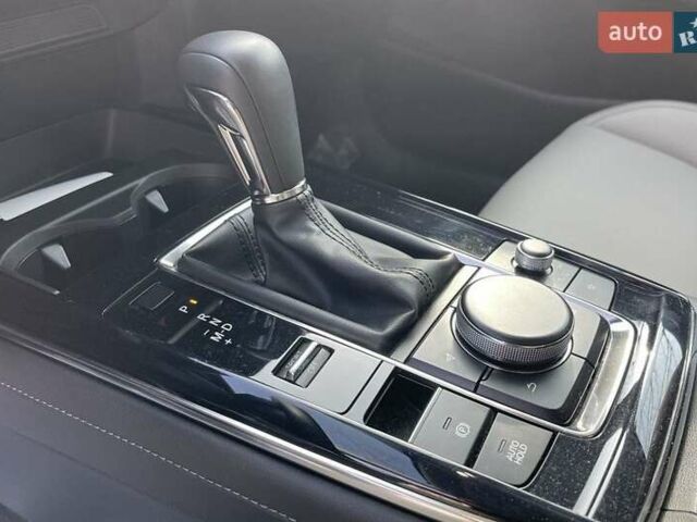 Чорний Мазда CX-30, об'ємом двигуна 2.49 л та пробігом 11 тис. км за 24400 $, фото 9 на Automoto.ua