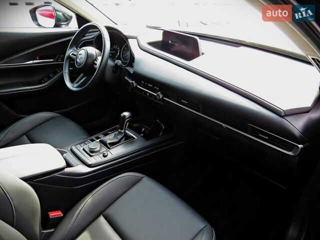 Черный Мазда CX-30, объемом двигателя 2.5 л и пробегом 17 тыс. км за 19700 $, фото 19 на Automoto.ua