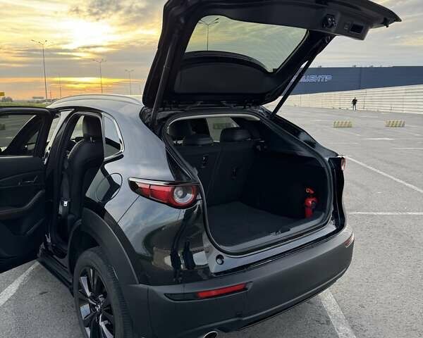 Черный Мазда CX-30, объемом двигателя 2.5 л и пробегом 54 тыс. км за 19800 $, фото 8 на Automoto.ua
