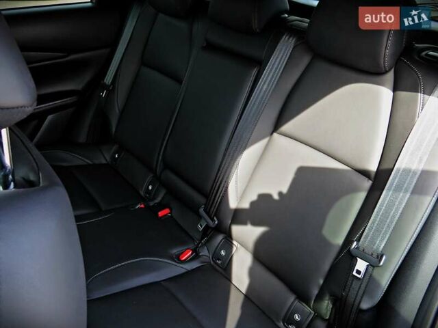 Черный Мазда CX-30, объемом двигателя 2.5 л и пробегом 17 тыс. км за 19700 $, фото 17 на Automoto.ua