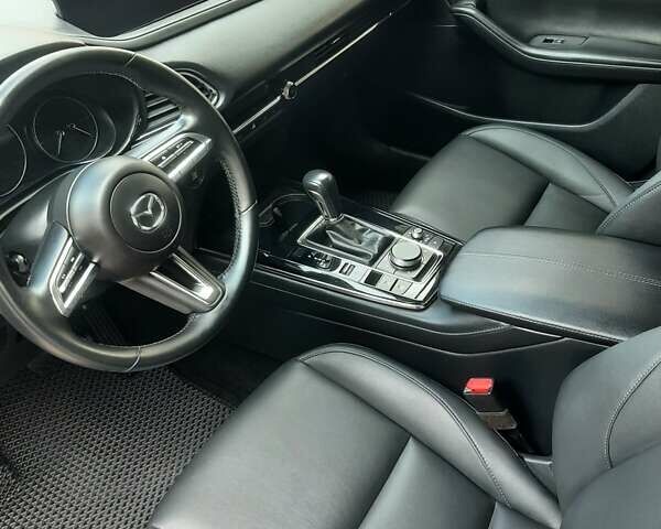 Черный Мазда CX-30, объемом двигателя 2.5 л и пробегом 17 тыс. км за 21950 $, фото 12 на Automoto.ua