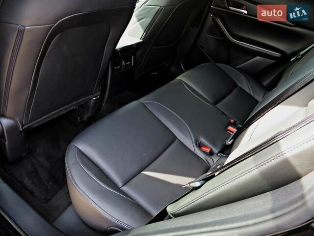 Черный Мазда CX-30, объемом двигателя 2.5 л и пробегом 17 тыс. км за 19700 $, фото 16 на Automoto.ua