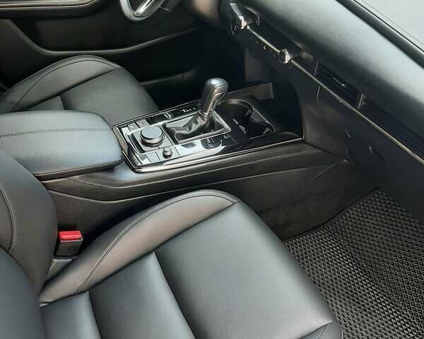 Черный Мазда CX-30, объемом двигателя 2.5 л и пробегом 17 тыс. км за 21950 $, фото 18 на Automoto.ua
