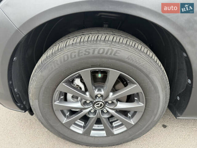 Черный Мазда CX-30, объемом двигателя 2.5 л и пробегом 12 тыс. км за 18900 $, фото 4 на Automoto.ua