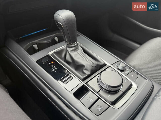 Черный Мазда CX-30, объемом двигателя 2.5 л и пробегом 12 тыс. км за 18900 $, фото 11 на Automoto.ua