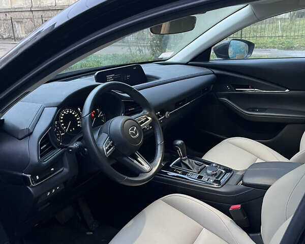 Черный Мазда CX-30, объемом двигателя 2.5 л и пробегом 48 тыс. км за 20800 $, фото 8 на Automoto.ua