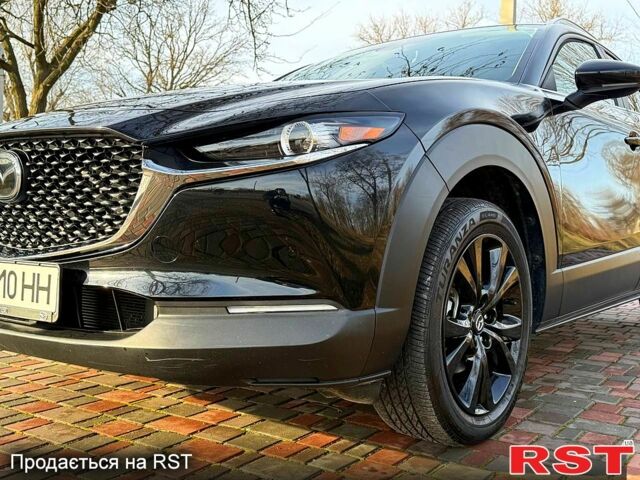 Черный Мазда CX-30, объемом двигателя 2.5 л и пробегом 33 тыс. км за 23300 $, фото 2 на Automoto.ua