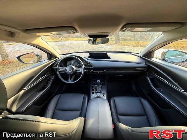Черный Мазда CX-30, объемом двигателя 2.5 л и пробегом 33 тыс. км за 23300 $, фото 5 на Automoto.ua