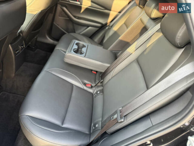Черный Мазда CX-30, объемом двигателя 2.49 л и пробегом 4 тыс. км за 22900 $, фото 62 на Automoto.ua