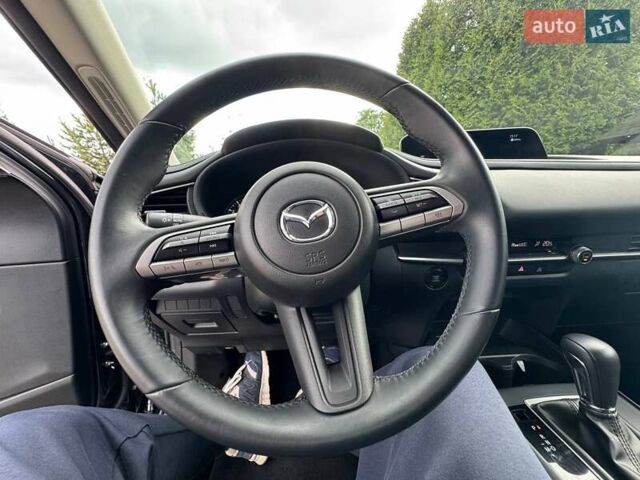 Черный Мазда CX-30, объемом двигателя 2.5 л и пробегом 26 тыс. км за 22000 $, фото 18 на Automoto.ua