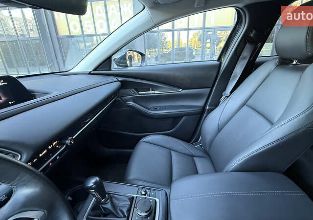 Черный Мазда CX-30, объемом двигателя 2.49 л и пробегом 11 тыс. км за 23500 $, фото 15 на Automoto.ua