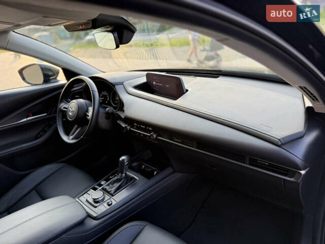 Черный Мазда CX-30, объемом двигателя 2.49 л и пробегом 4 тыс. км за 22900 $, фото 49 на Automoto.ua
