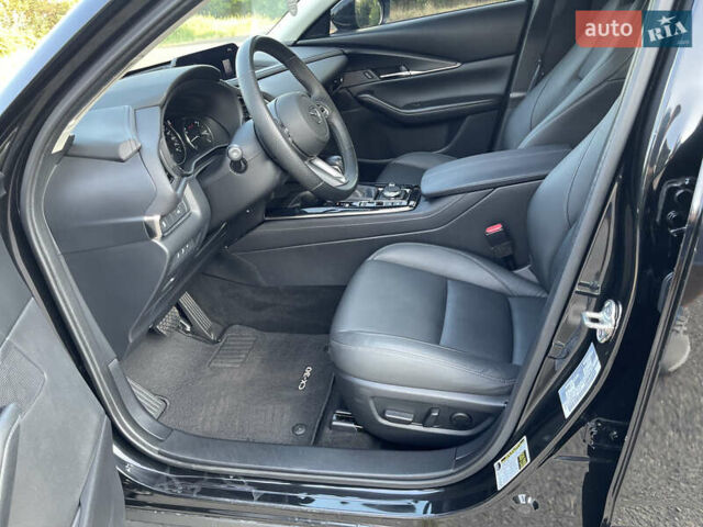 Чорний Мазда CX-30, об'ємом двигуна 2.49 л та пробігом 23 тис. км за 21900 $, фото 22 на Automoto.ua