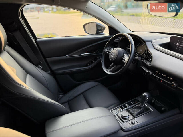 Черный Мазда CX-30, объемом двигателя 2.49 л и пробегом 4 тыс. км за 22900 $, фото 52 на Automoto.ua