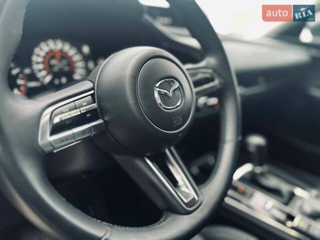 Чорний Мазда CX-30, об'ємом двигуна 2.49 л та пробігом 35 тис. км за 22200 $, фото 6 на Automoto.ua