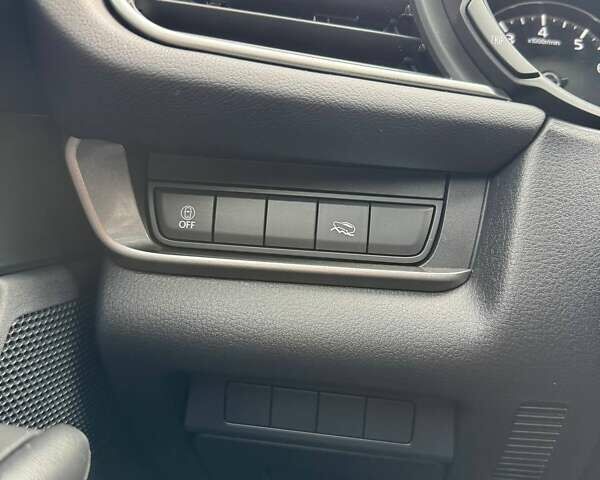 Черный Мазда CX-30, объемом двигателя 2.5 л и пробегом 26 тыс. км за 22000 $, фото 12 на Automoto.ua