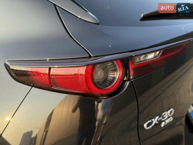 Черный Мазда CX-30, объемом двигателя 2.49 л и пробегом 4 тыс. км за 22900 $, фото 24 на Automoto.ua