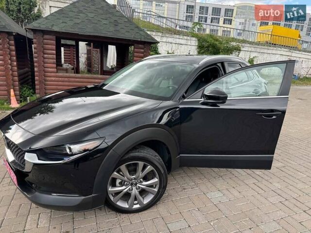 Черный Мазда CX-30, объемом двигателя 2.5 л и пробегом 26 тыс. км за 22000 $, фото 4 на Automoto.ua