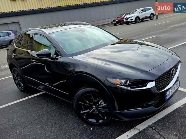 Чорний Мазда CX-30, об'ємом двигуна 2.49 л та пробігом 15 тис. км за 25299 $, фото 9 на Automoto.ua