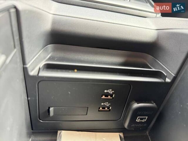 Черный Мазда CX-30, объемом двигателя 2.5 л и пробегом 26 тыс. км за 22000 $, фото 13 на Automoto.ua