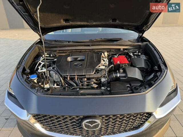 Черный Мазда CX-30, объемом двигателя 2.49 л и пробегом 4 тыс. км за 22900 $, фото 67 на Automoto.ua