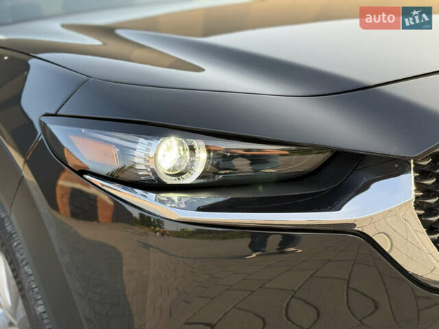 Черный Мазда CX-30, объемом двигателя 2.49 л и пробегом 4 тыс. км за 22900 $, фото 18 на Automoto.ua