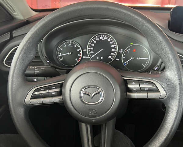 Черный Мазда CX-30, объемом двигателя 2.5 л и пробегом 28 тыс. км за 20800 $, фото 40 на Automoto.ua