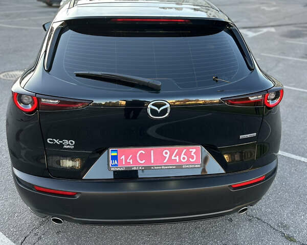 Черный Мазда CX-30, объемом двигателя 2.5 л и пробегом 24 тыс. км за 19400 $, фото 7 на Automoto.ua