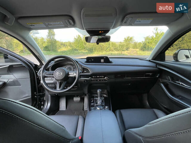 Чорний Мазда CX-30, об'ємом двигуна 2.49 л та пробігом 23 тис. км за 21900 $, фото 25 на Automoto.ua