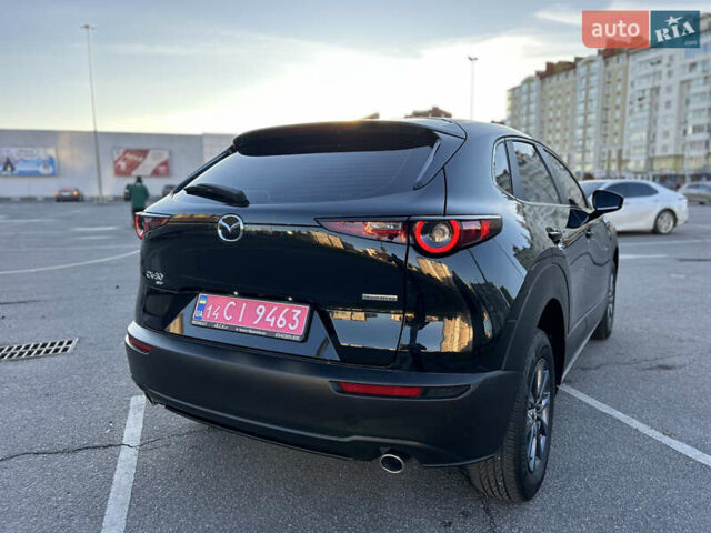 Черный Мазда CX-30, объемом двигателя 2.5 л и пробегом 24 тыс. км за 19400 $, фото 5 на Automoto.ua
