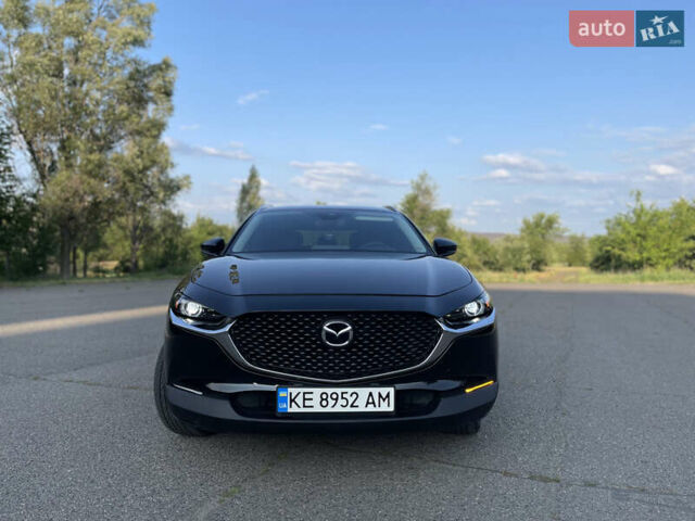 Чорний Мазда CX-30, об'ємом двигуна 2.49 л та пробігом 23 тис. км за 21900 $, фото 2 на Automoto.ua