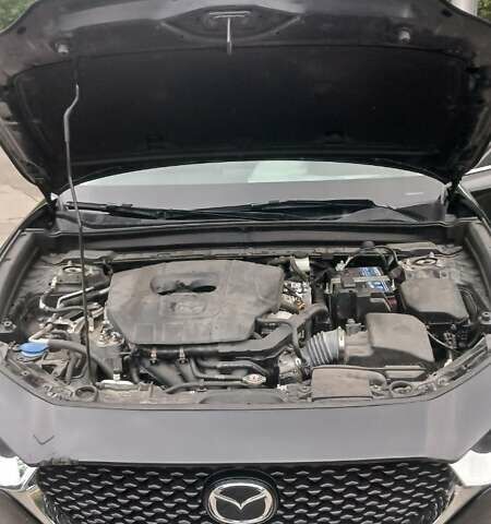 Черный Мазда CX-30, объемом двигателя 2.49 л и пробегом 33 тыс. км за 22450 $, фото 8 на Automoto.ua