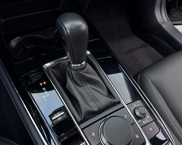 Черный Мазда CX-30, объемом двигателя 2.49 л и пробегом 1 тыс. км за 25400 $, фото 14 на Automoto.ua