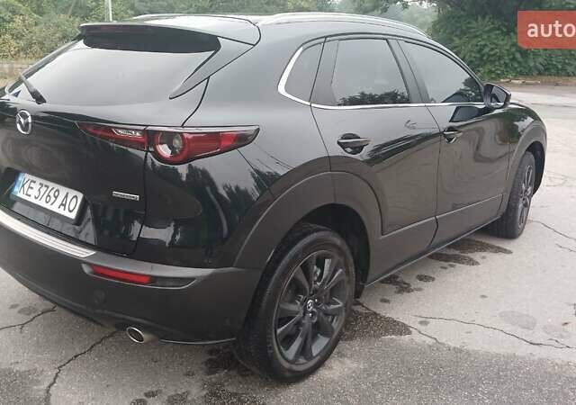 Черный Мазда CX-30, объемом двигателя 2.49 л и пробегом 33 тыс. км за 22450 $, фото 3 на Automoto.ua
