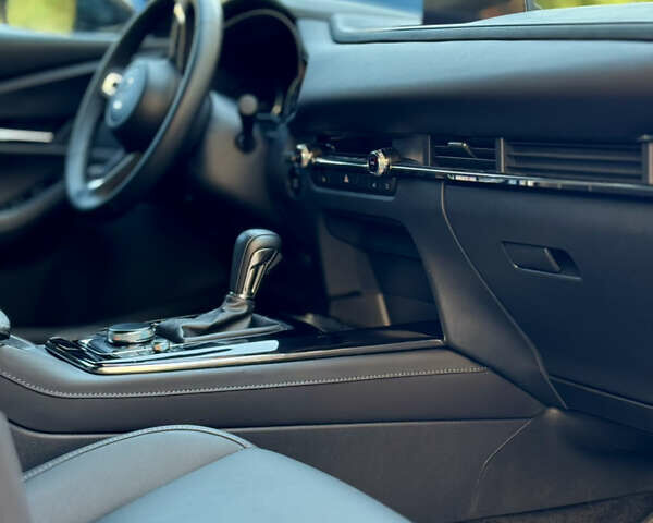 Черный Мазда CX-30, объемом двигателя 2.5 л и пробегом 4 тыс. км за 21500 $, фото 12 на Automoto.ua