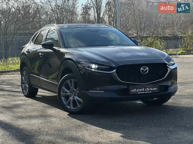 Черный Мазда CX-30, объемом двигателя 2.5 л и пробегом 8 тыс. км за 24499 $, фото 2 на Automoto.ua