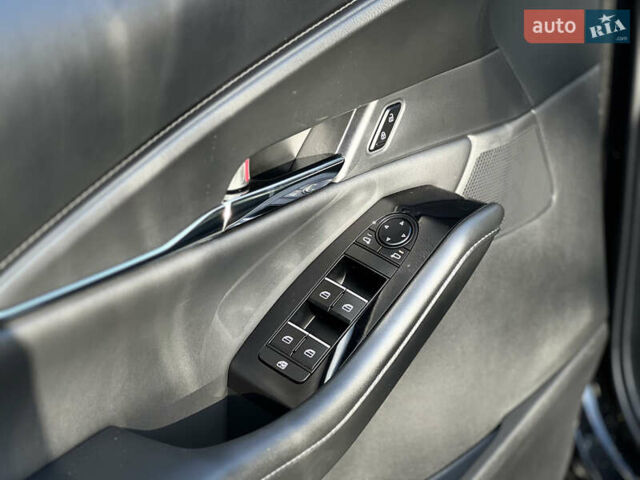 Черный Мазда CX-30, объемом двигателя 2.5 л и пробегом 8 тыс. км за 24499 $, фото 20 на Automoto.ua