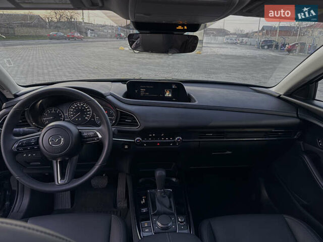 Черный Мазда CX-30, объемом двигателя 2.5 л и пробегом 8 тыс. км за 25000 $, фото 8 на Automoto.ua