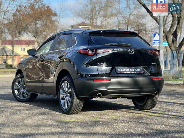 Черный Мазда CX-30, объемом двигателя 2.5 л и пробегом 8 тыс. км за 24499 $, фото 8 на Automoto.ua