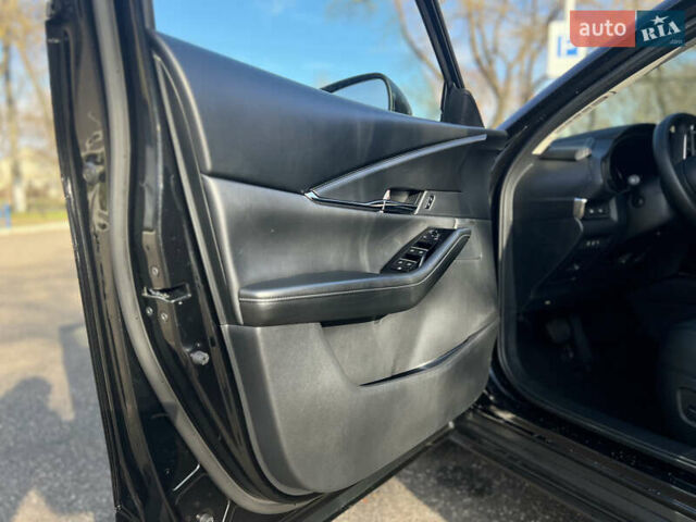 Черный Мазда CX-30, объемом двигателя 2.5 л и пробегом 8 тыс. км за 24499 $, фото 15 на Automoto.ua