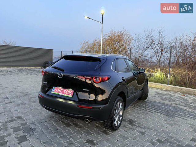 Черный Мазда CX-30, объемом двигателя 2.5 л и пробегом 8 тыс. км за 25000 $, фото 3 на Automoto.ua
