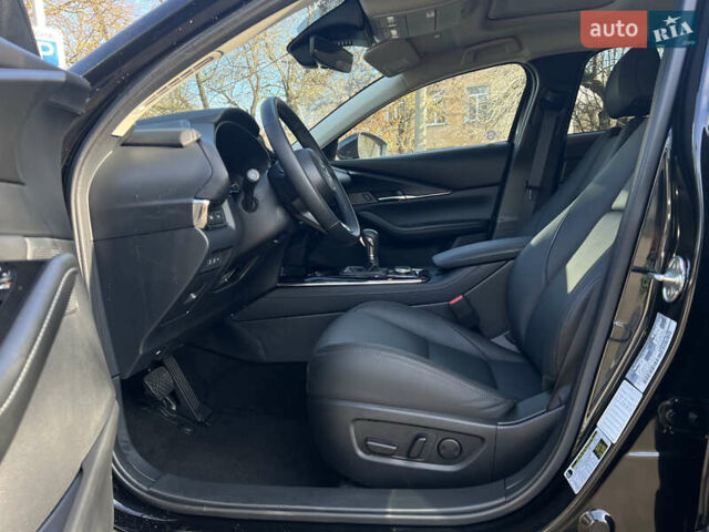 Черный Мазда CX-30, объемом двигателя 2.5 л и пробегом 8 тыс. км за 24499 $, фото 13 на Automoto.ua