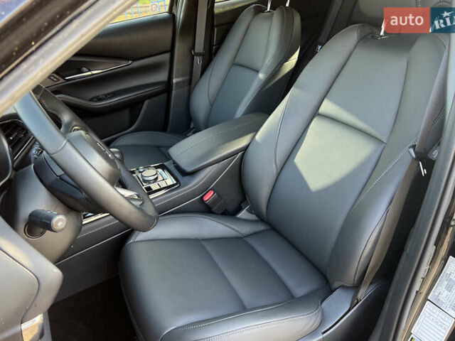 Черный Мазда CX-30, объемом двигателя 2.5 л и пробегом 8 тыс. км за 24499 $, фото 31 на Automoto.ua