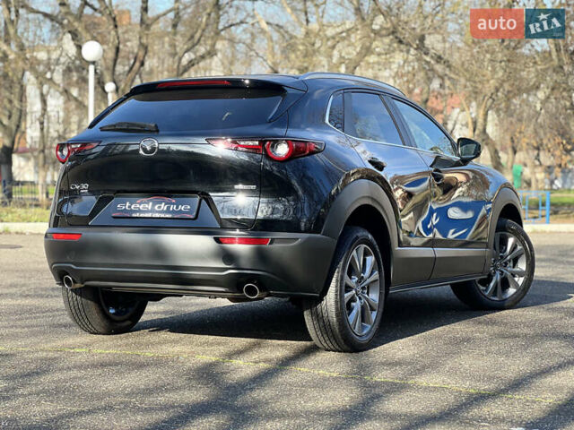 Черный Мазда CX-30, объемом двигателя 2.5 л и пробегом 8 тыс. км за 24499 $, фото 6 на Automoto.ua