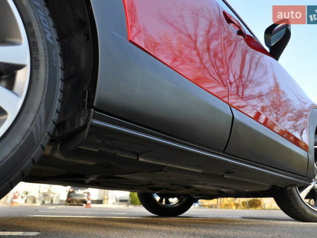 Мазда CX-30 2020 в Киеве на Automoto.ua Красный Мазда CX-30, объемом двигателя 2.49 л и пробегом 38 тыс. км за 19300 $, фото 24 на Automoto.ua