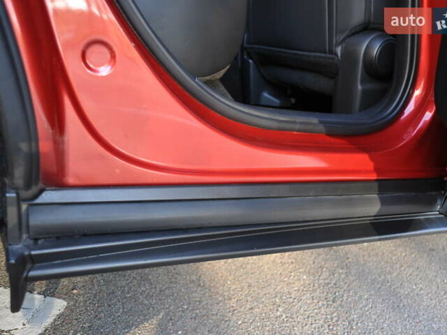 Мазда CX-30 2020 в Киеве на Automoto.ua Красный Мазда CX-30, объемом двигателя 2.49 л и пробегом 38 тыс. км за 19300 $, фото 43 на Automoto.ua