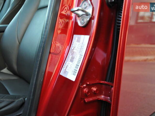 Мазда CX-30 2020 в Киеве на Automoto.ua Красный Мазда CX-30, объемом двигателя 2.49 л и пробегом 38 тыс. км за 19300 $, фото 66 на Automoto.ua